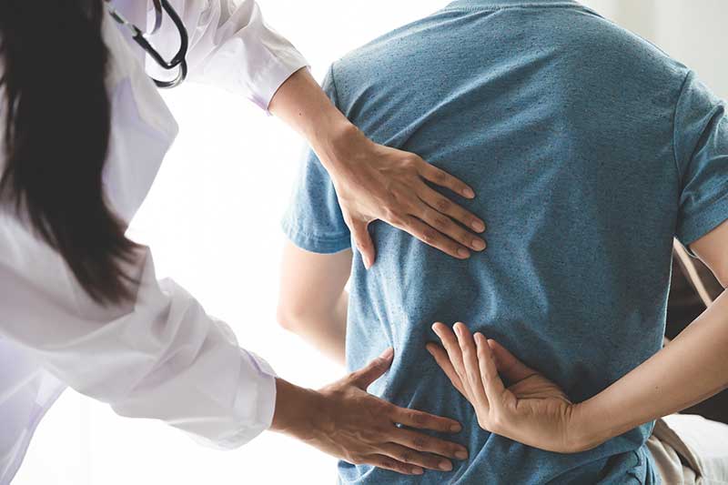 Chiropractor for Back Pain